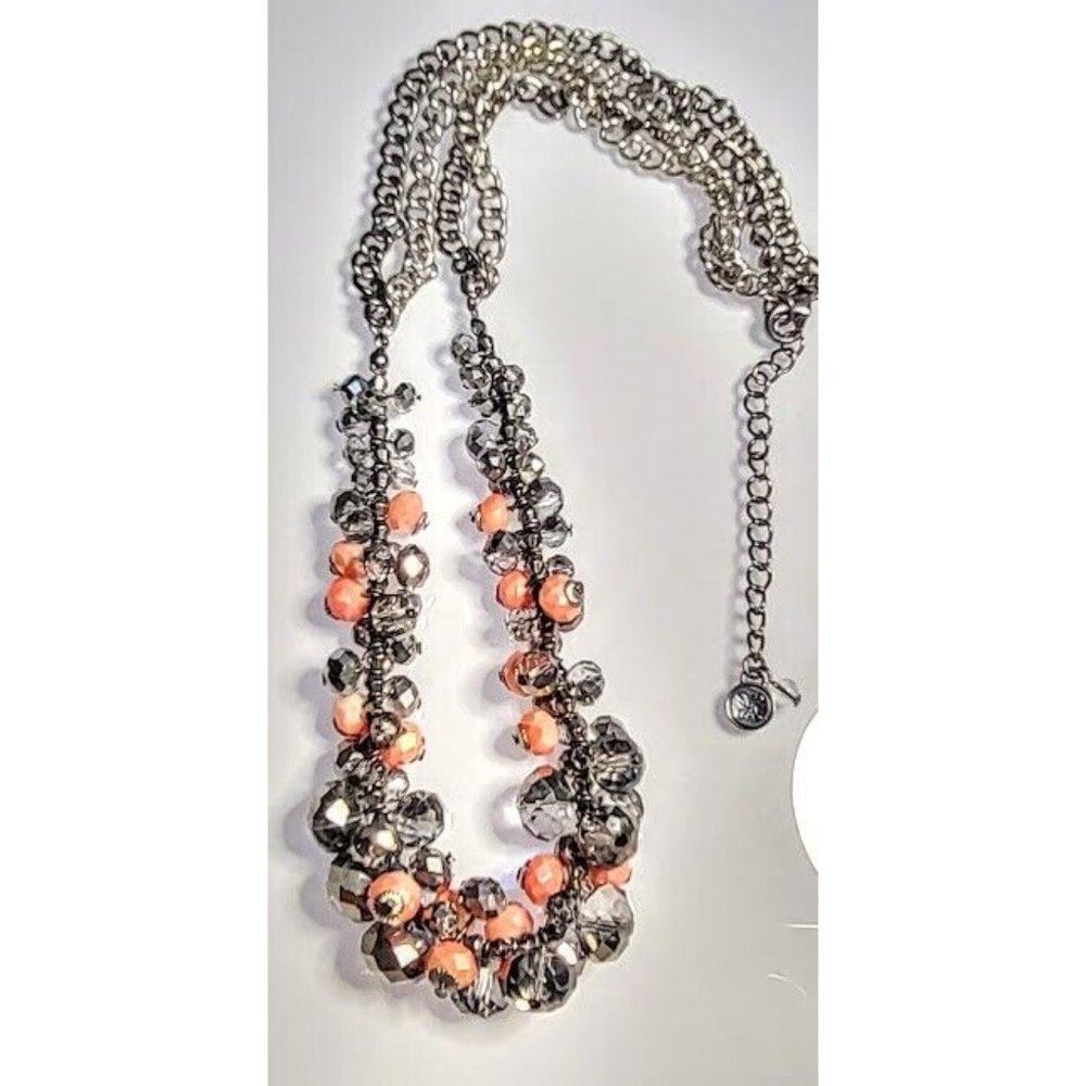 SIMPLY VERA WANG CORAL FACETED BEADS MIRROR METALLIC SILVER TONE CHAIN NECKLACE